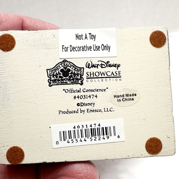NIB Disney Traditions Jim Shore Jiminy Cricket Figurine Official Conscience 1897 - Picture 5 of 14